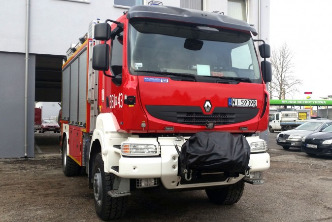 381 M 43