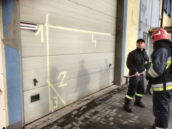 Taktyczne otwieranie bram garażowych