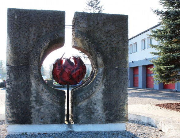 Pomnik 