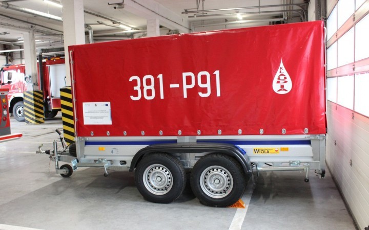 Agregat pompowy na przyczepie z osprzętem