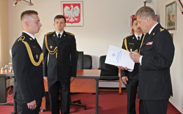 Wręczenie pierwszych stopni aspiranckich
