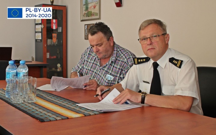 Podpisanie umowy na utworzenie bazy przygotowania sprzętu - PBU 2014-2020