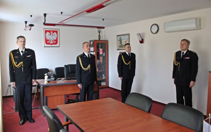 Awanse z okazji Narodowego Święta Niepodlegóści