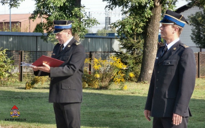 Uroczysta zmiana służby w JRG nr 2